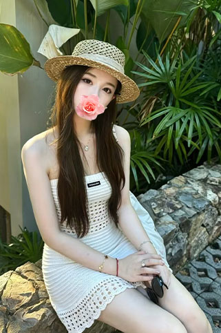30498女孩.jpg